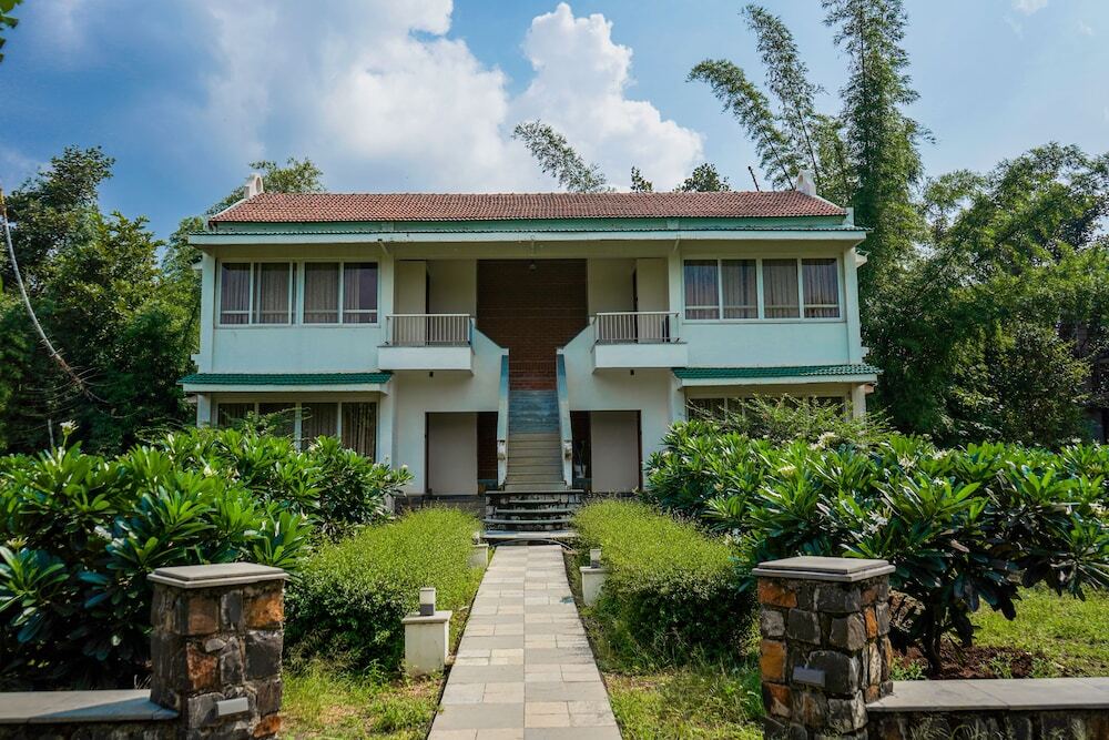 Турья: Village Machaan Resort