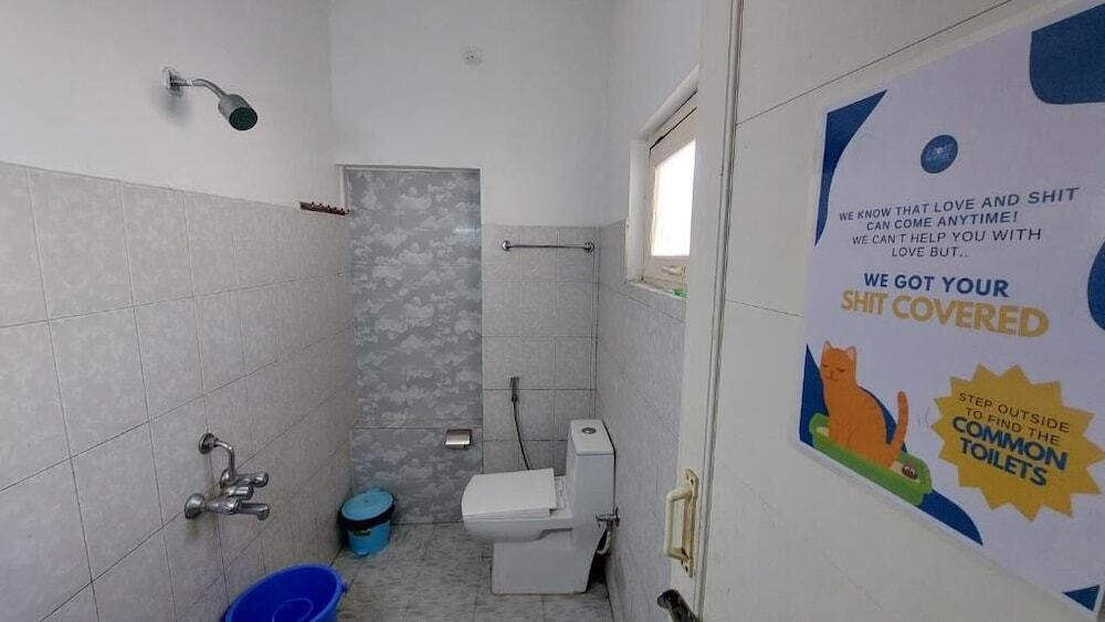Бир: The Lost Hostels-Bir - Landing Site