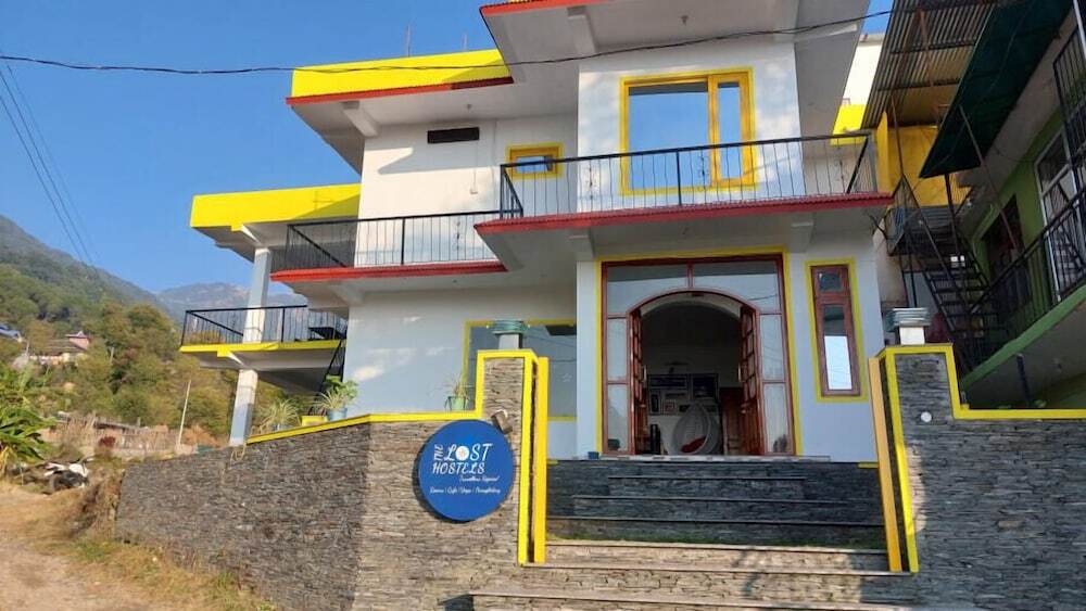 Бир: The Lost Hostels-Bir - Landing Site