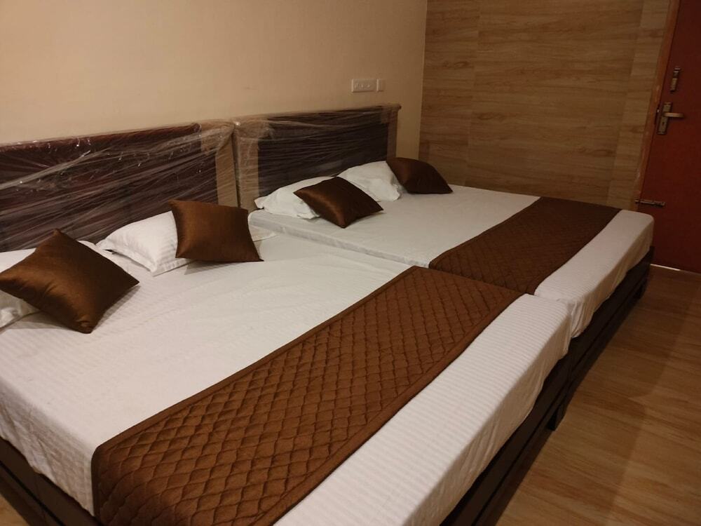 Палани: Hotel Vamsi Residency