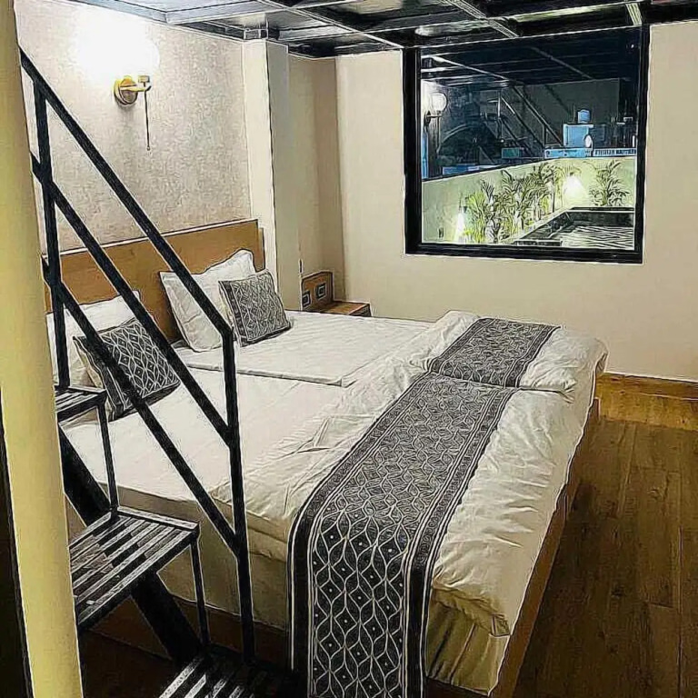 Карнал: Hotel Bliss Breeze