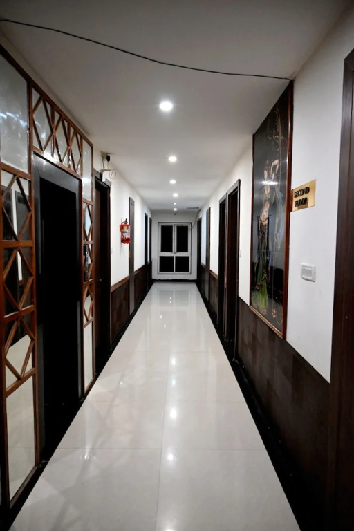 Hotel Badrika Inn — фото 3