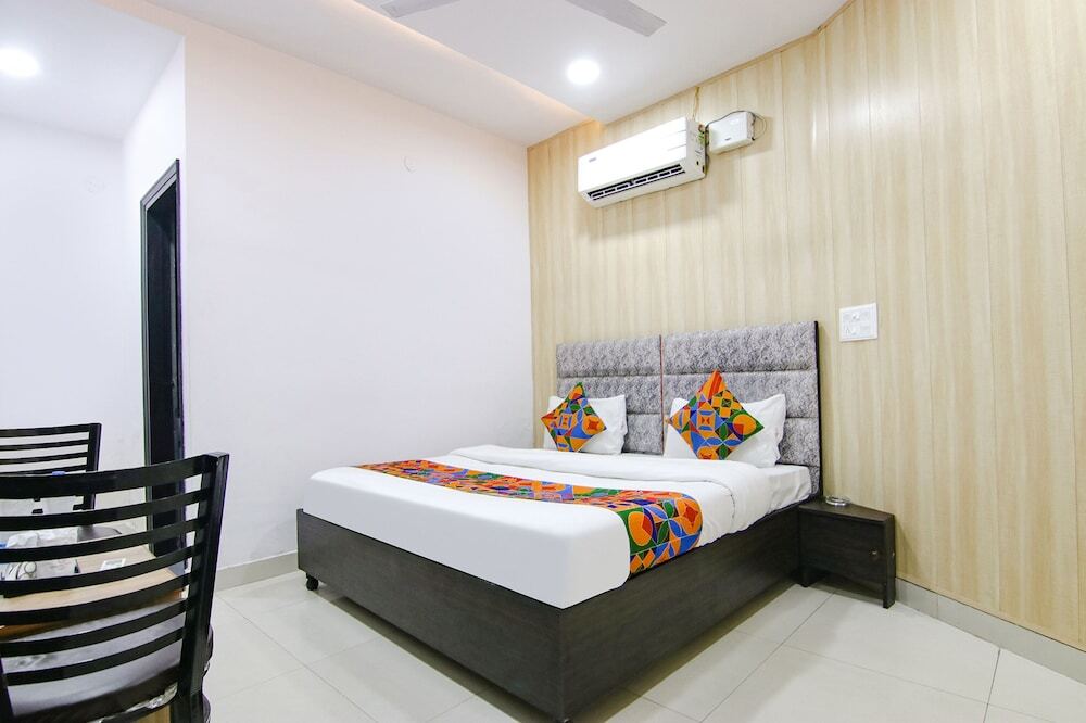 Лудхиана: Fabhotel City Stay