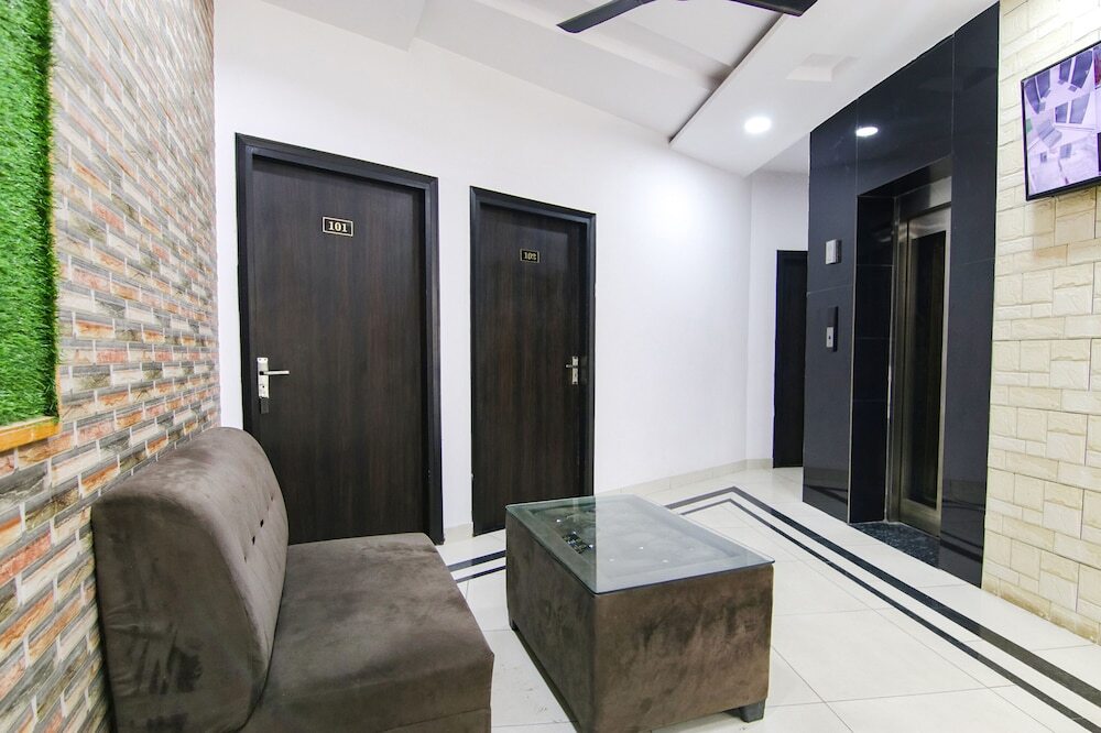 Лудхиана: Fabhotel City Stay