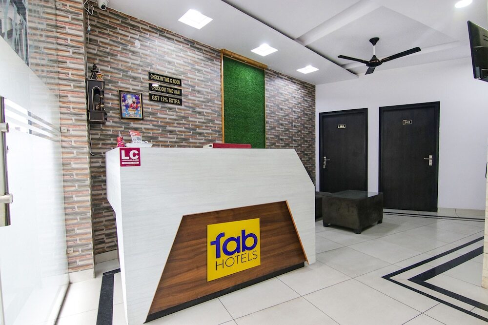 Лудхиана: Fabhotel City Stay