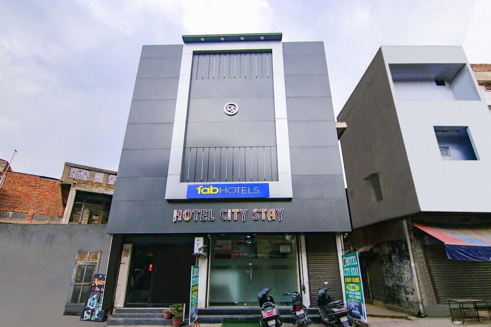 Лудхиана: Fabhotel City Stay