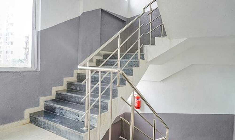 Вакад: FabHotel Ambience Executive
