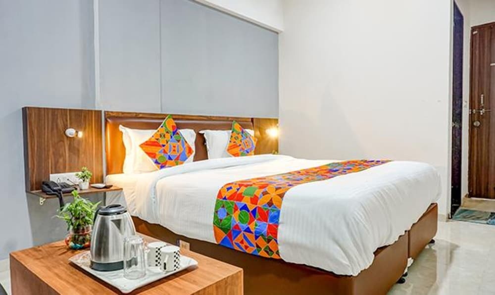 Вакад: FabHotel Ambience Executive