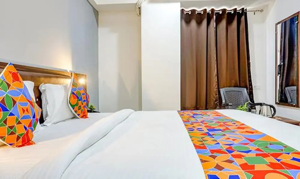 Вакад: FabHotel Ambience Executive