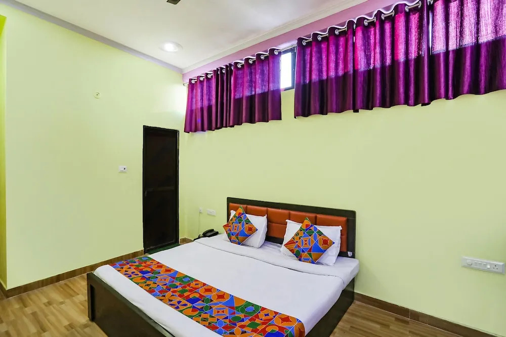 Варанаси: Fabhotel Shri Banaras