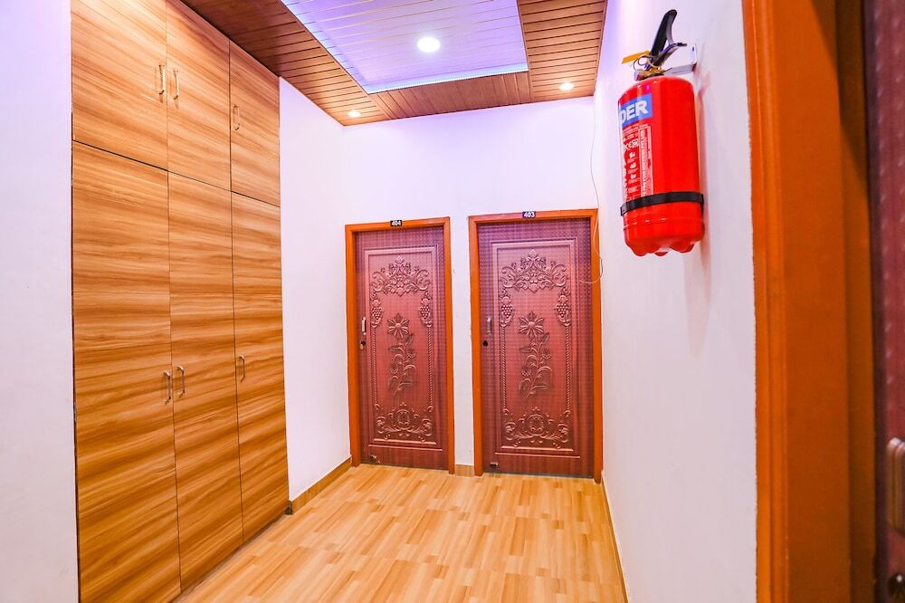 Варанаси: Fabhotel Shri Banaras