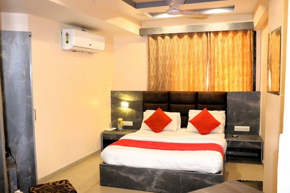 Гандхинагар: Hotel Vrundavan