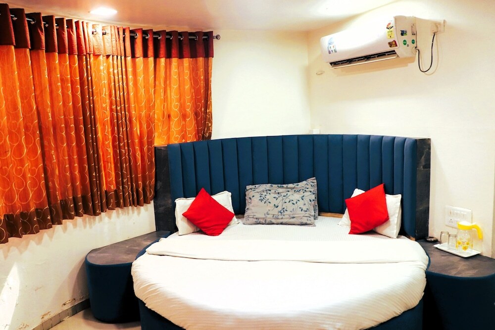 Гандхинагар: Hotel Vrundavan