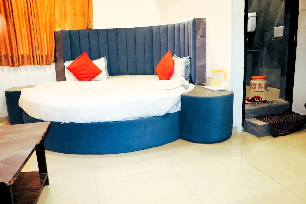 Гандхинагар: Hotel Vrundavan