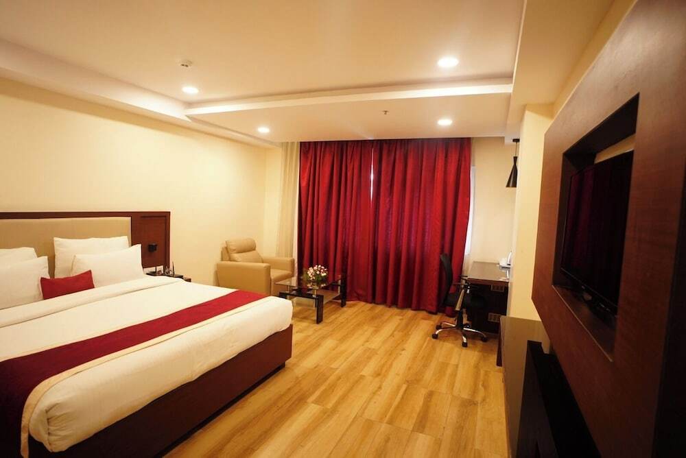 Висакхапатнам: Elegant Hotel