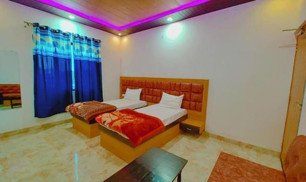 Айодхья: Fabhotel Elegance