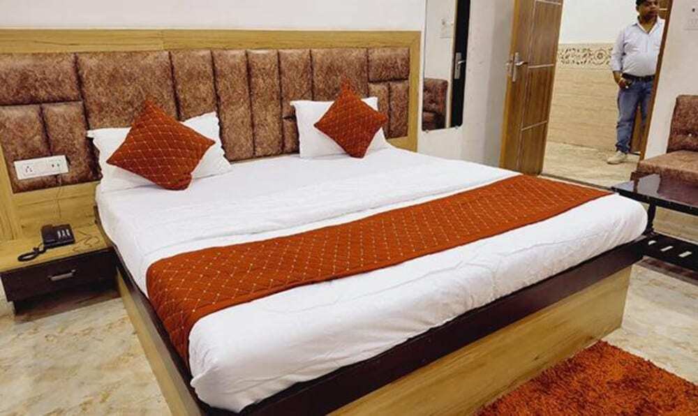 Айодхья: Fabhotel Elegance
