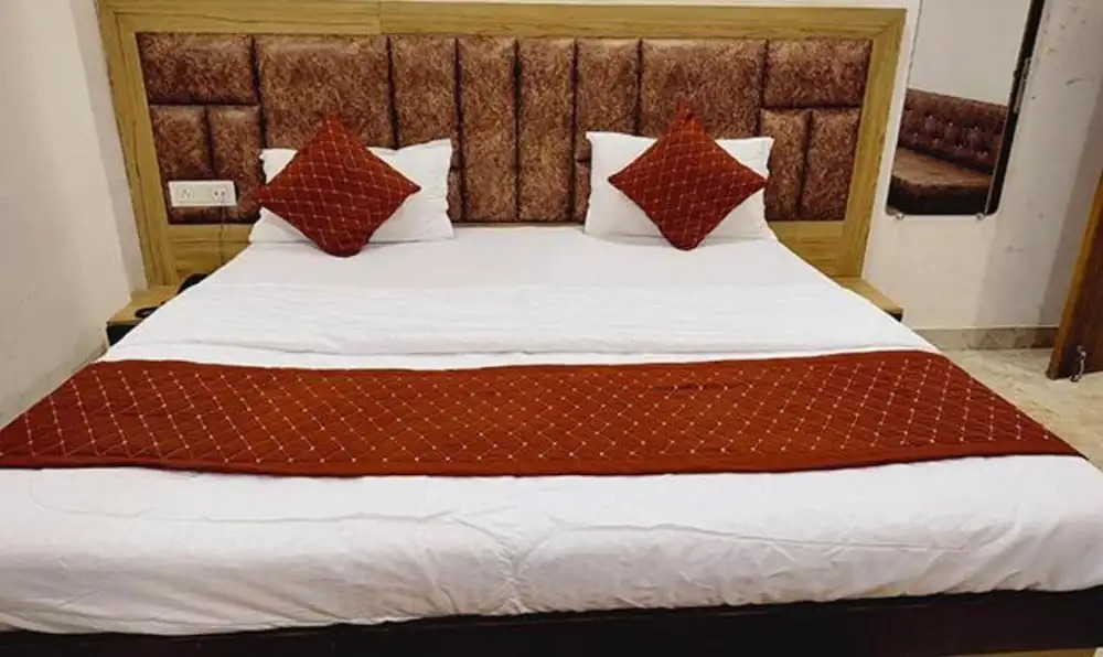 Айодхья: Fabhotel Elegance