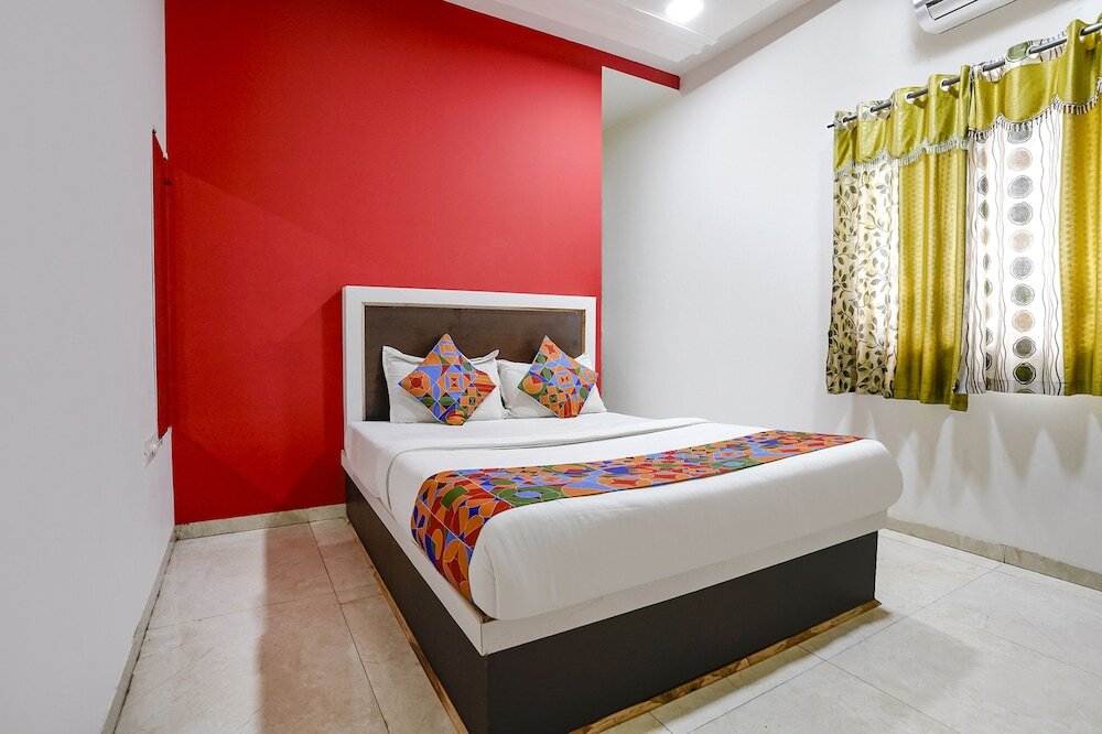 Нашик: Fabexpress Sai Lodging
