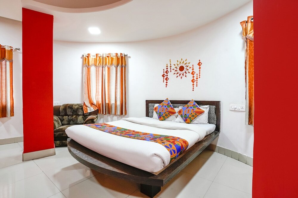 Нашик: Fabexpress Sai Lodging