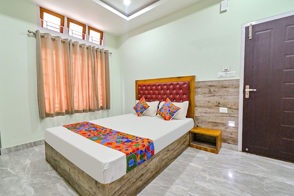 Гувахати: Fabexpress Siddhi Villa
