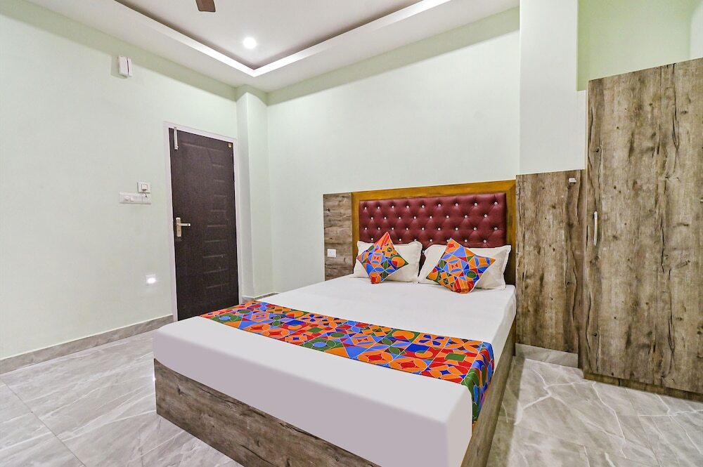 Гувахати: Fabexpress Siddhi Villa