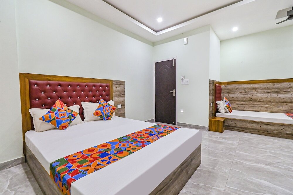 Гувахати: Fabexpress Siddhi Villa