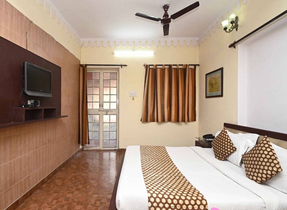 Джайпур: Golden Days Resort and Spa