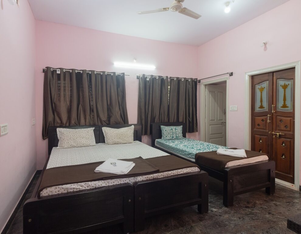 Шиккамагалуру: JnJ Homestay