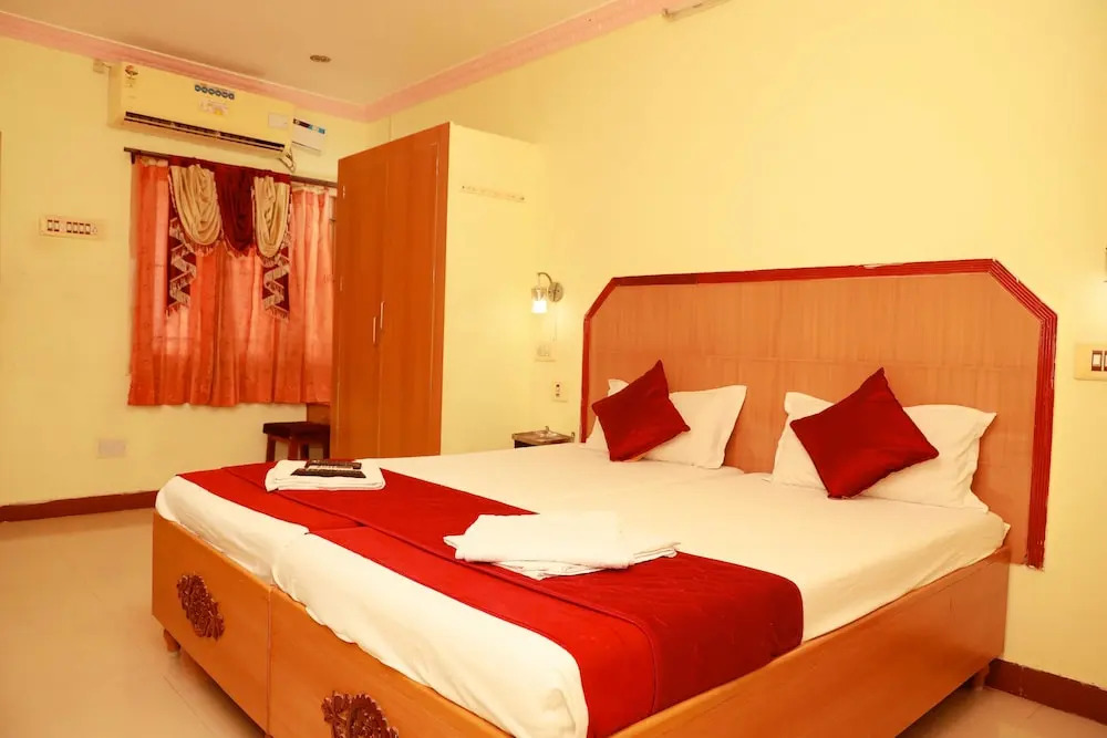 Эроде: KG Grand Inn