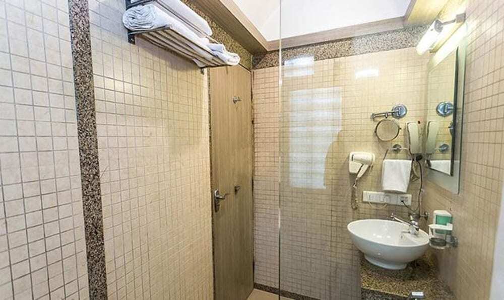 Мумбаи: Fabhotel Poco Loco