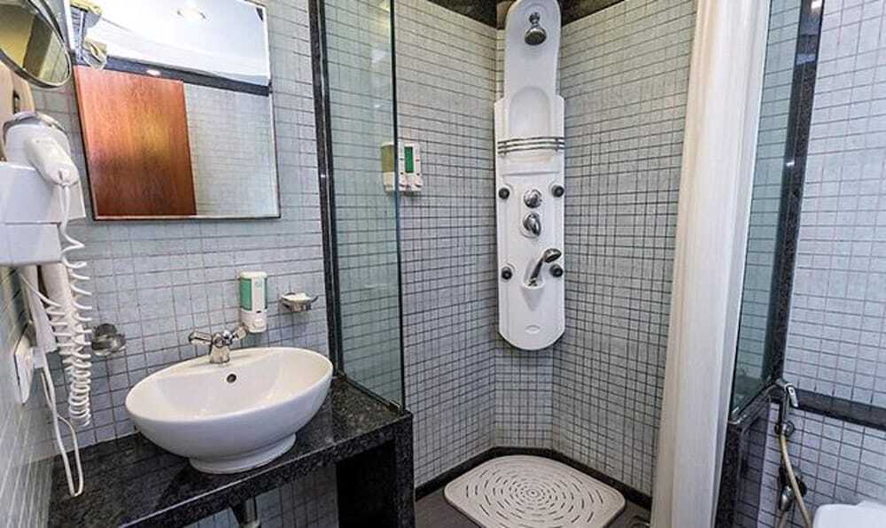 Мумбаи: Fabhotel Poco Loco