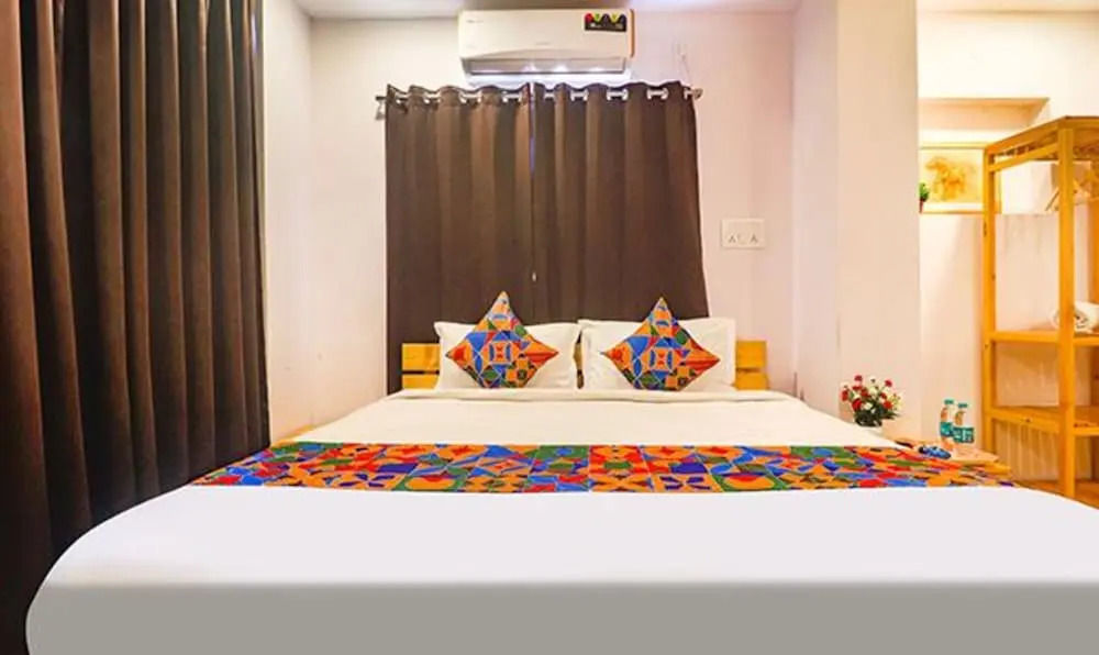 Хидерабад: Fabhotel The Roots