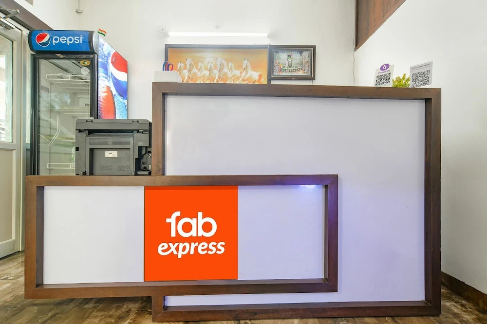 Индаур: Fabexpress Dream Way