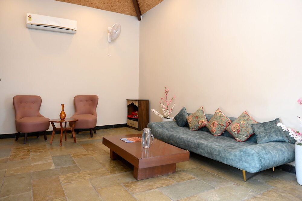 Джайпур: Hotel Navtara