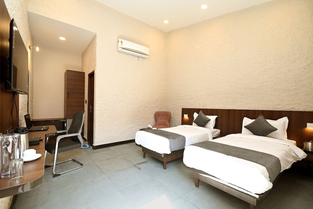 Джайпур: Hotel Navtara