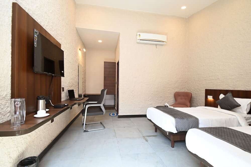 Джайпур: Hotel Navtara