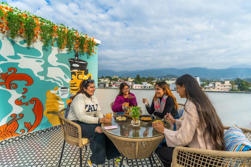 Дехрадун: ArtBuzz Dehradun