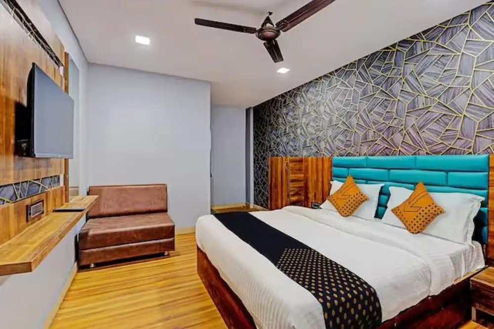 Ахмедабад: Hotel Mahi
