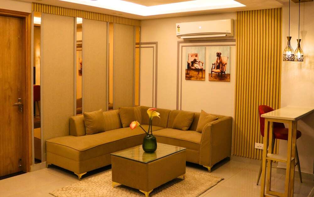 AVA Hotels and Corporate Suites — фото 1