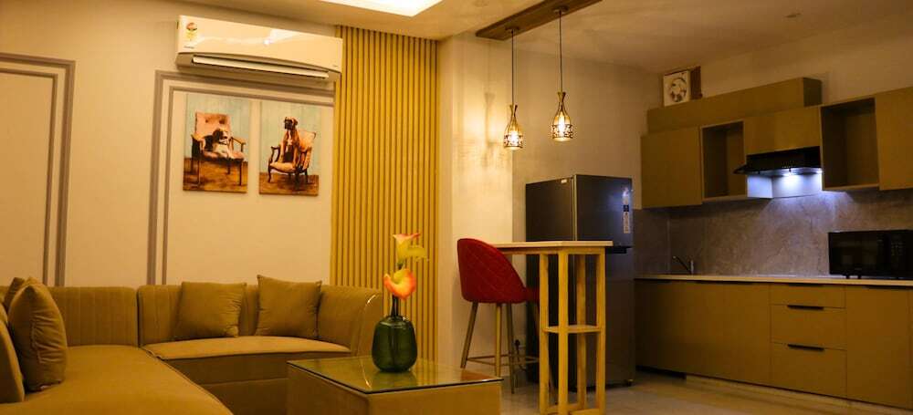 AVA Hotels and Corporate Suites — фото 4