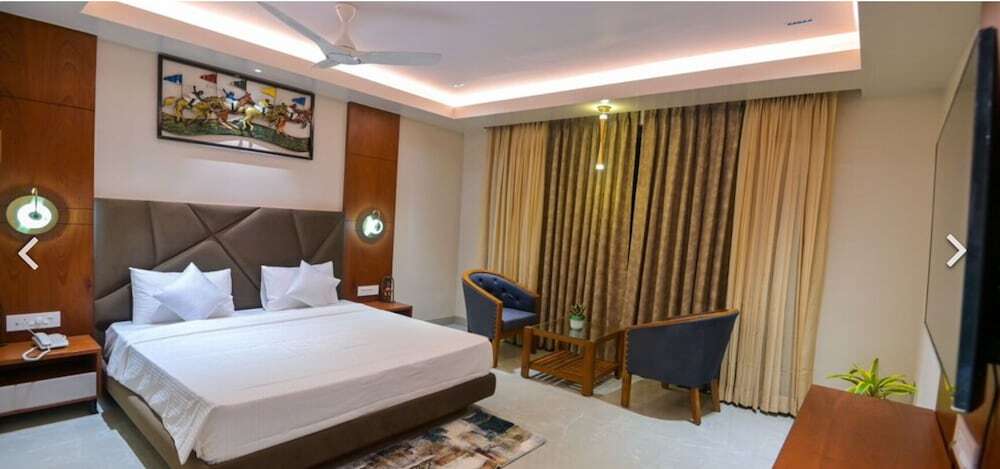 Jagdalpur: Hotel Pratap Palace