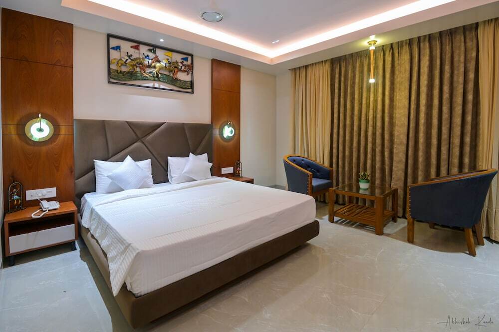 Jagdalpur: Hotel Pratap Palace