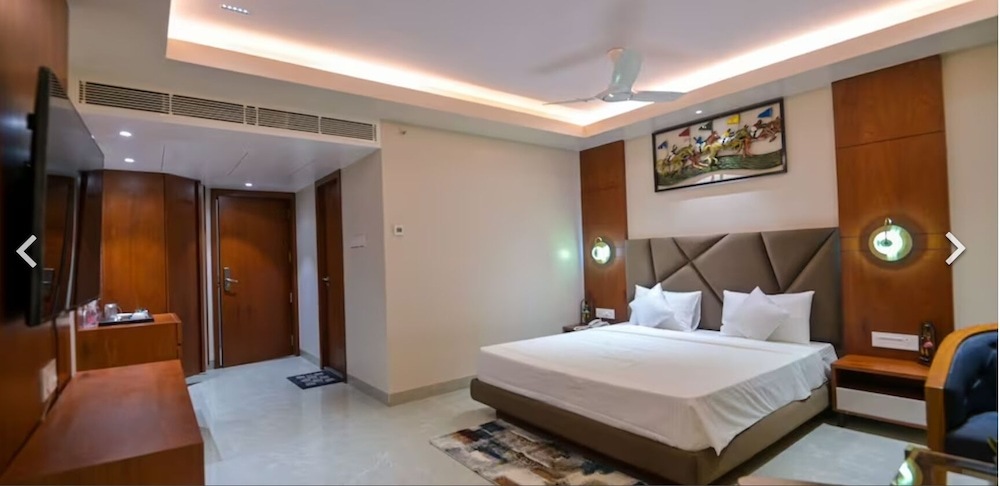 Jagdalpur: Hotel Pratap Palace