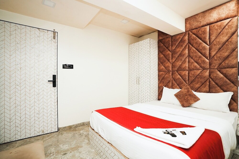Мумбаи: Hotel Versova Inn