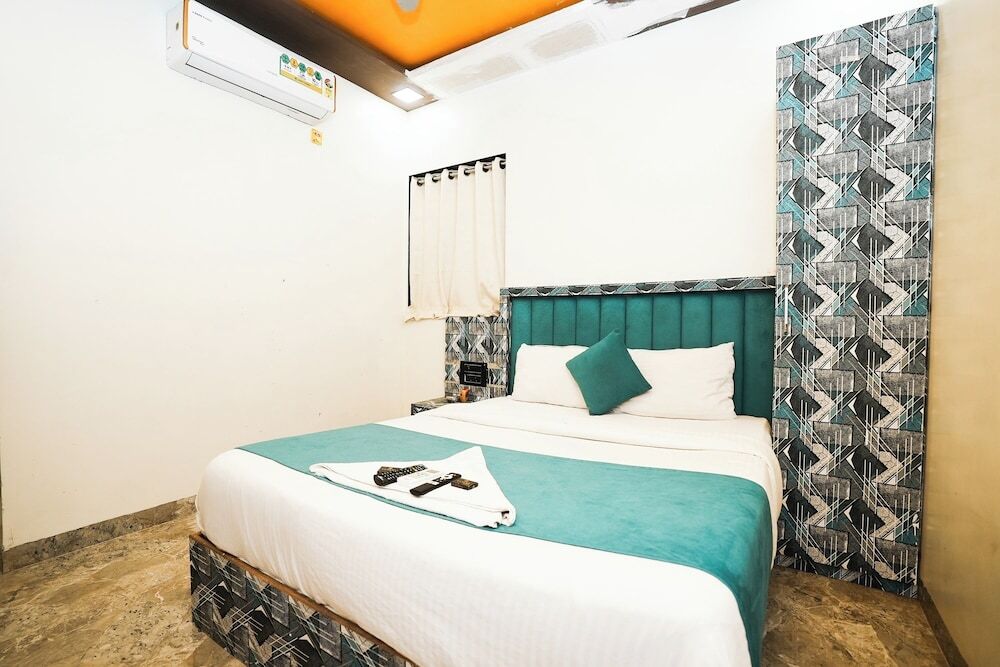 Мумбаи: Hotel Versova Inn