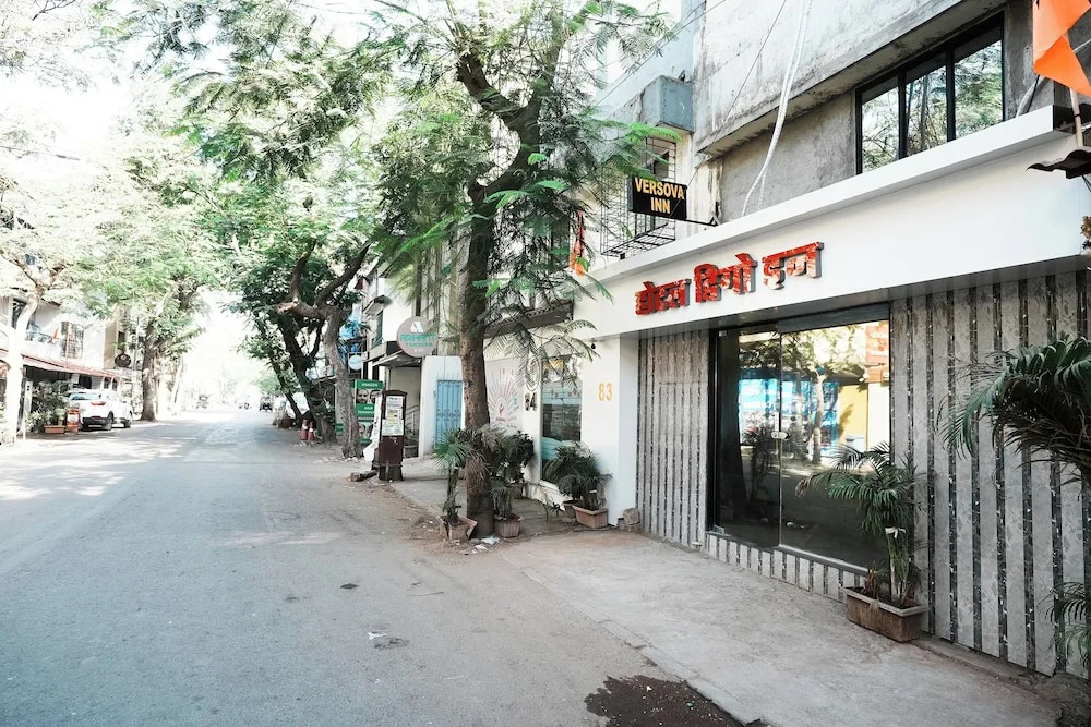 Мумбаи: Hotel Versova Inn
