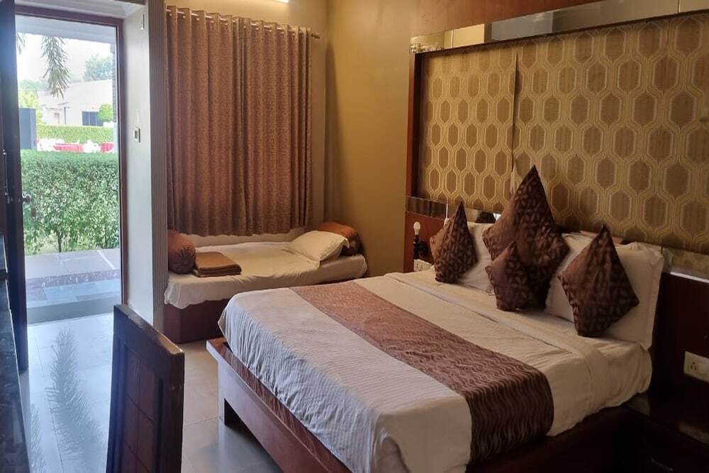 Удаипур: Rupis Resort near Udaipur Airport