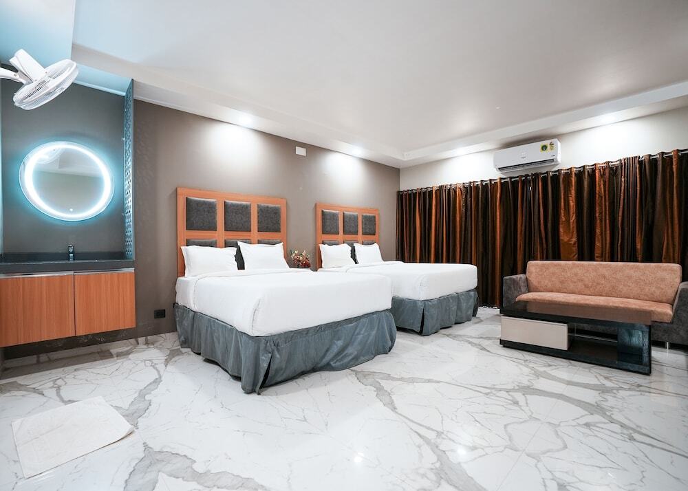 Удаипур: Rupis Resort near Udaipur Airport