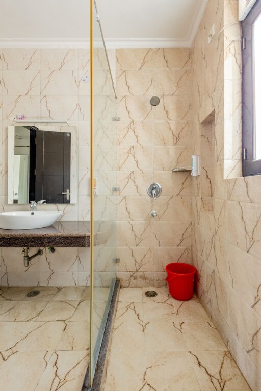 Гуруграм: Lime Tree Hotel Golf Course Road Sec-43